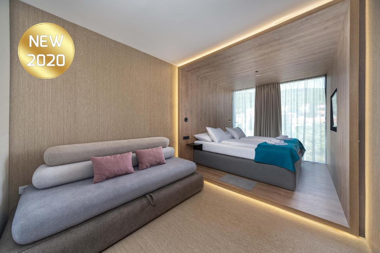 Hotel Katarina Selce Ngoại thất bức ảnh